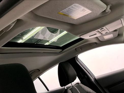 New 2026 Nissan Sentra SV w/ SV Convenience Package FWD image 32