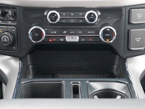 Used 2024 Ford F150 XLT w/ Equipment Group 302A MID image 32