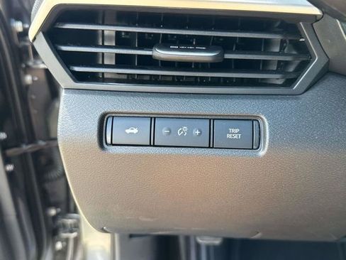 Used 2025 Nissan Altima 2.5 SV image 27