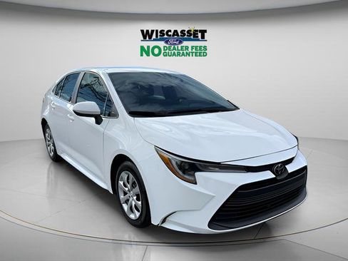 Used 2024 Toyota Corolla LE FWD image 20