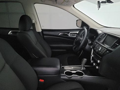 Used 2019 Nissan Pathfinder S FWD image 21