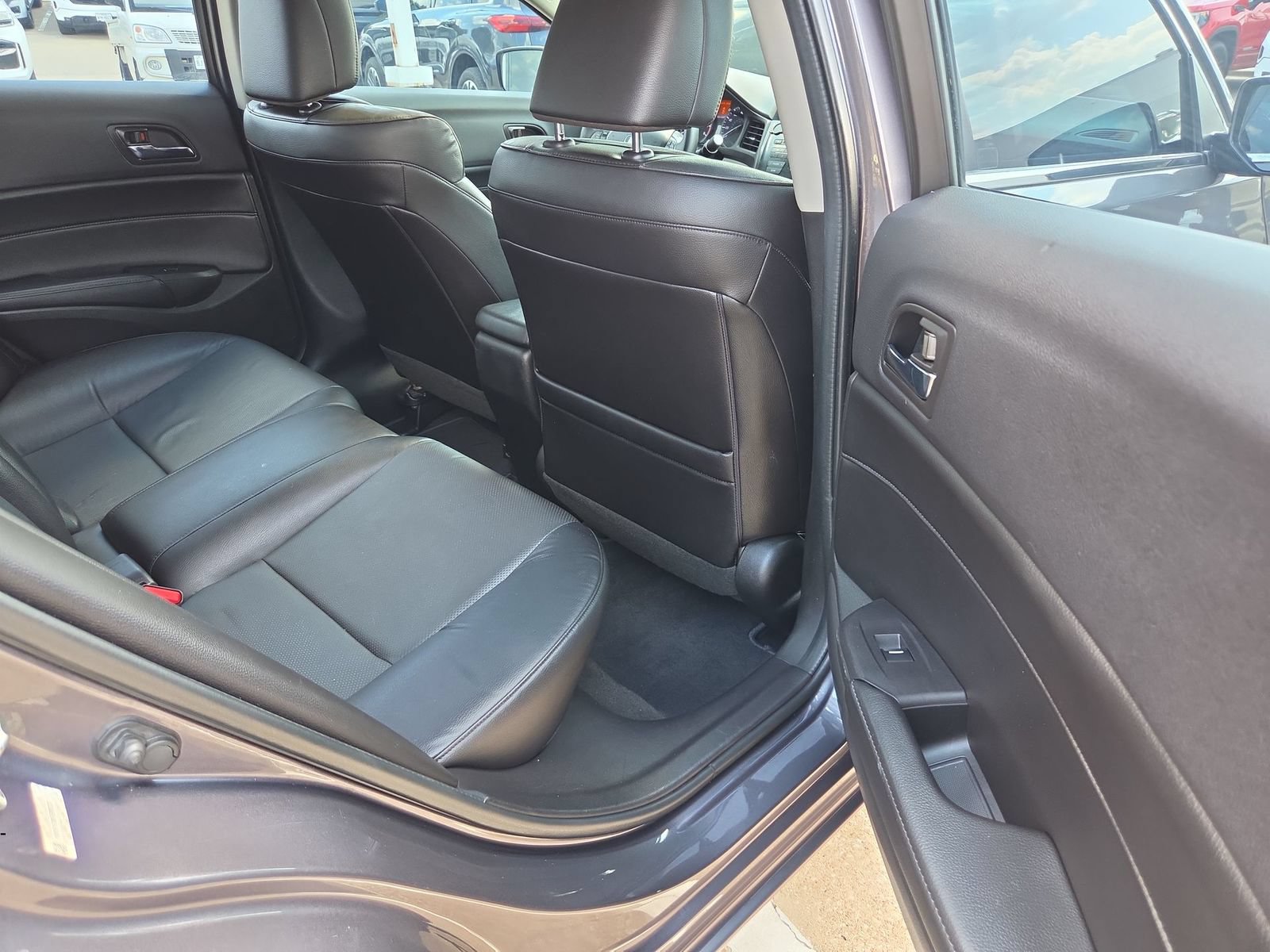 Used 2015 Acura ILX FWD image 24