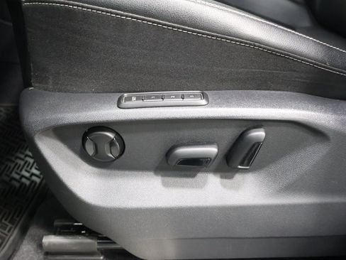 Used 2022 Volkswagen Atlas SEL R-Line image 14