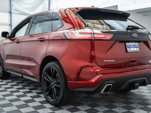 Used 2019 Ford Edge ST w/ Equipment Group 401A AWD/4WD image 7
