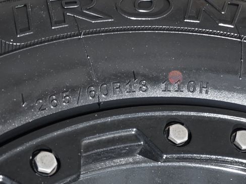 Used 2018 GMC Canyon W/T w/ Convenience Package image 37