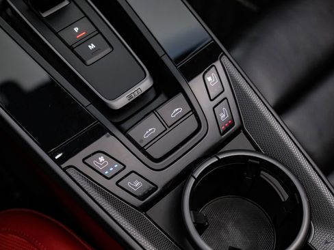 Used 2024 Porsche 911 Targa 4S image 69