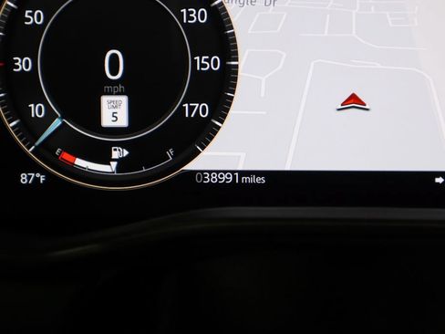 Used 2025 Jaguar F-PACE R-Dynamic S AWD/4WD image 40