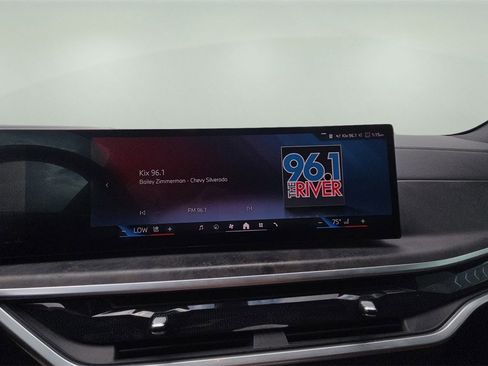 Used 2024 BMW X5 sDrive40i image 10