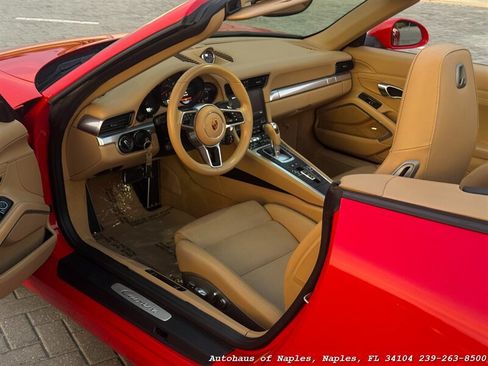 Used 2017 Porsche 911 Carrera RWD image 29