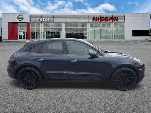 Used 2021 Porsche Macan AWD/4WD image 8