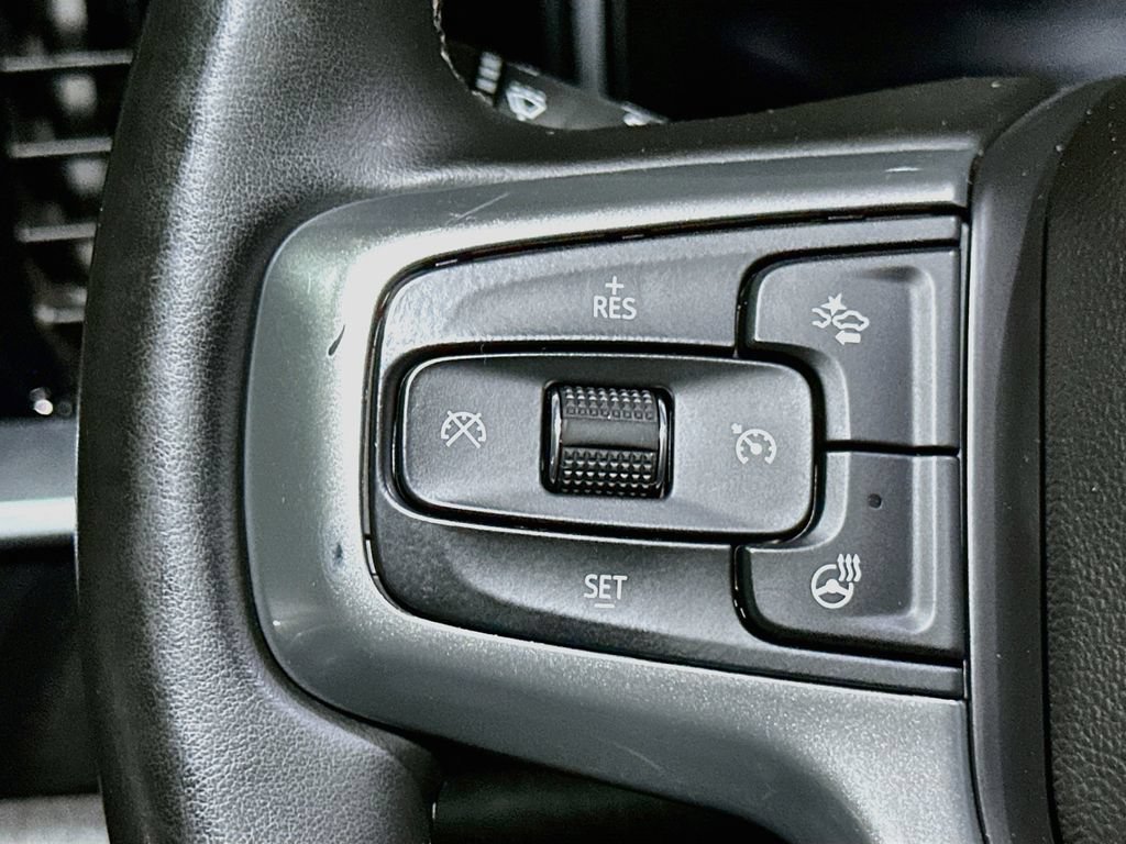 Used 2025 Chevrolet Silverado 3500 LT w/ Convenience Package AWD/4WD image 31