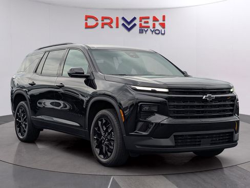 New 2026 Chevrolet Traverse LT FWD image 5