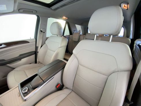 Used 2014 Mercedes-Benz ML 350 2WD image 22