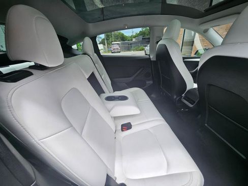 Used 2023 Tesla Model Y AWD image 64