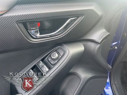 New 2026 Subaru Crosstrek 2.5i Limited w/ Crosstrek Mirror Package image 11