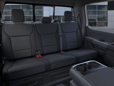 New 2025 Ford F150 XLT w/ Equipment Group 302A MID image 33