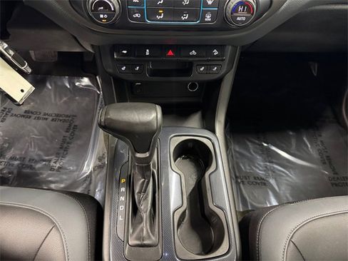 Used 2017 Chevrolet Colorado Z71 image 14