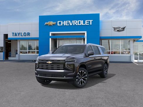 New 2026 Chevrolet Suburban High Country AWD/4WD image 8