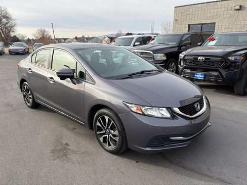 Used 2015 Honda Civic EX image 4