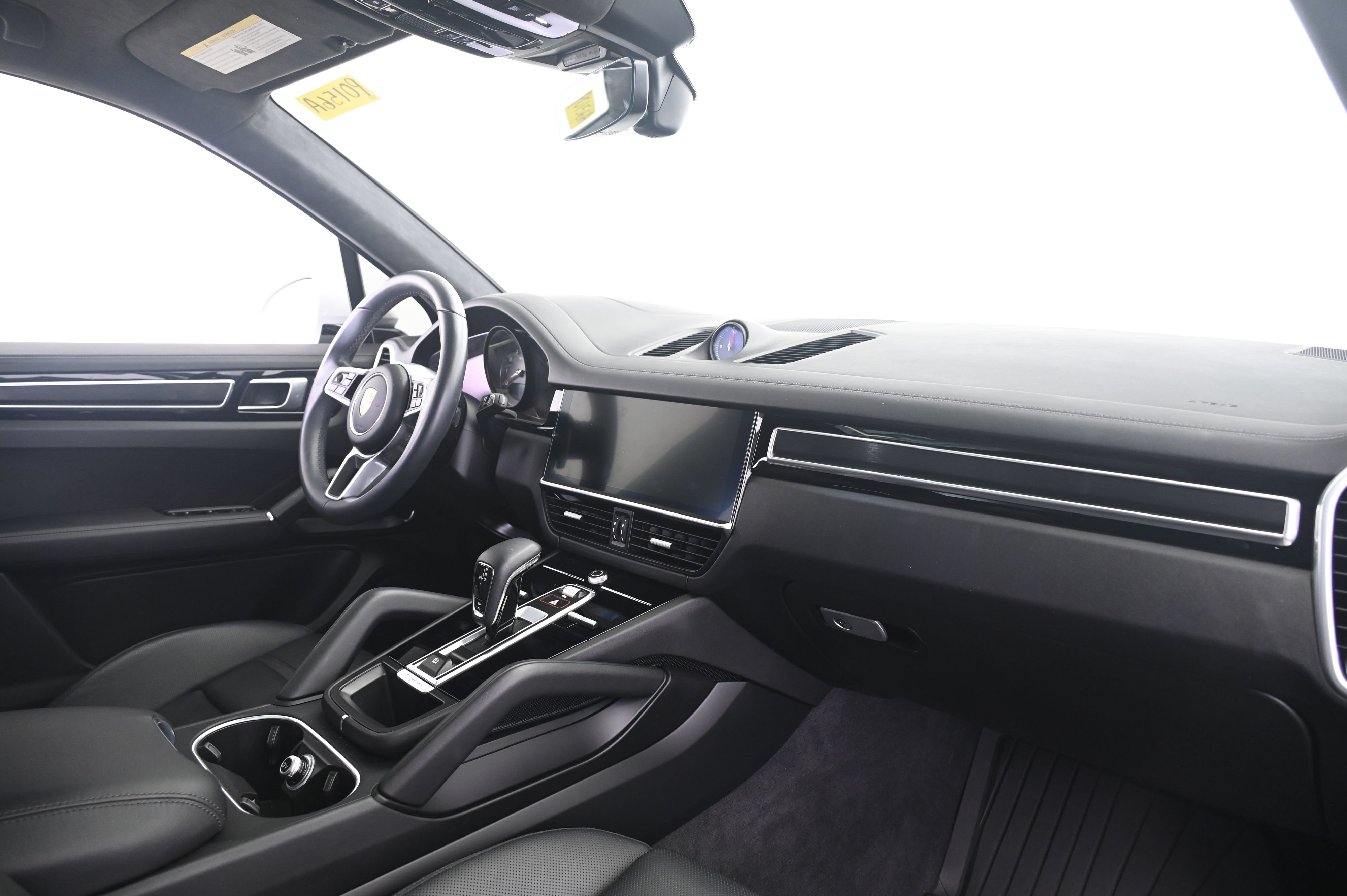 Certified 2023 Porsche Cayenne GTS AWD/4WD image 22