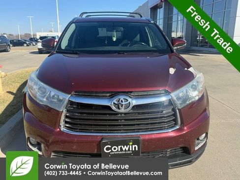 Used 2015 Toyota Highlander Limited image 9