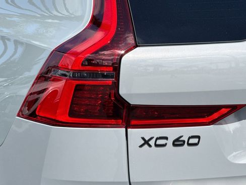 New 2026 Volvo XC60 T8 Ultra w/ Climate Package AWD/4WD image 26