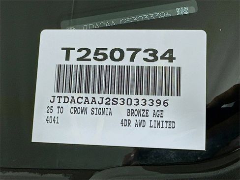 New 2025 Toyota Crown Signia image 18