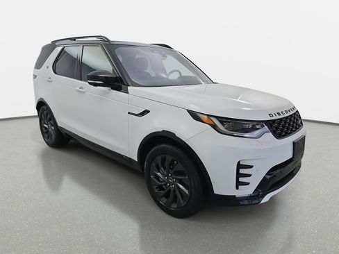 Used 2022 Land Rover Discovery S R-Dynamic image 3