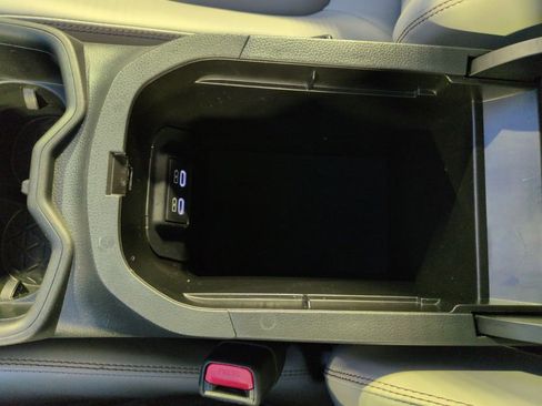 Used 2023 Toyota RAV4 XLE Premium image 26