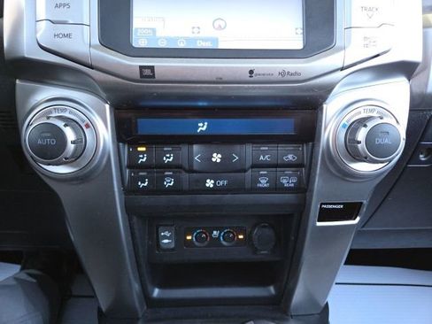 Used 2015 Toyota 4Runner Limited image 12