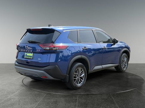Used 2023 Nissan Rogue S AWD/4WD image 10