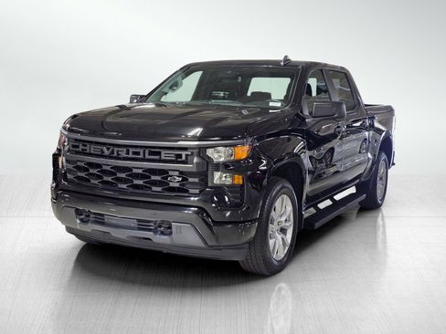 Used 2023 Chevrolet Silverado 1500 Custom w/ LPO, Dark Essentials Package image 3