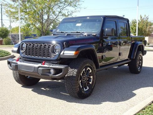 Used 2024 Jeep Gladiator Rubicon image 7
