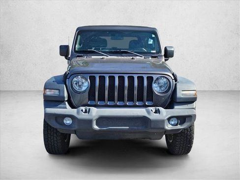 Used 2018 Jeep Wrangler Sport AWD/4WD image 2