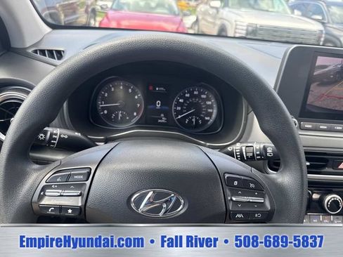 Used 2023 Hyundai Kona SEL AWD/4WD image 28