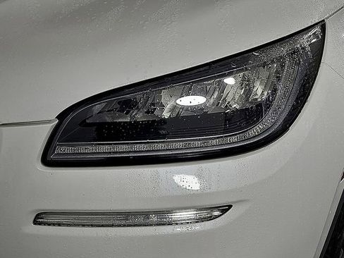 Used 2020 Lincoln Corsair Standard w/ Equipment Group 101A image 10