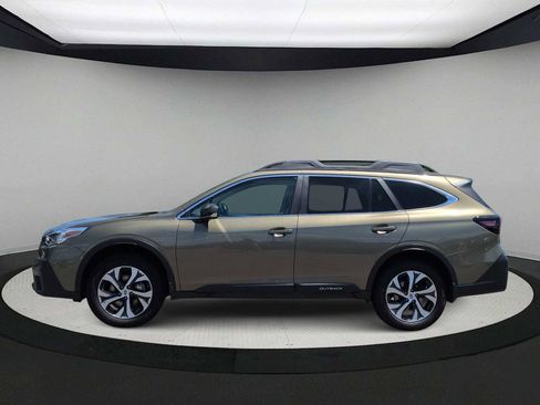 Used 2020 Subaru Outback Limited w/ Popular Package #2 AWD/4WD image 5
