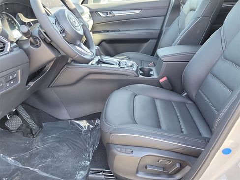 New 2025 MAZDA CX-5 AWD 2.5 S w/ Premium Plus Pkg image 15