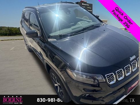 Used 2025 Jeep Compass Limited AWD/4WD image 8