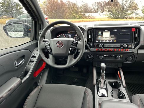 New 2025 Nissan Frontier PRO-4X AWD/4WD image 22