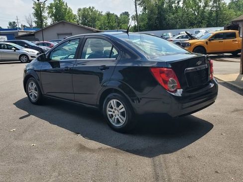 Used 2012 Chevrolet Sonic LT FWD image 4
