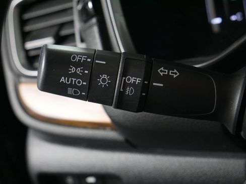 Certified 2022 Honda CR-V Touring image 21