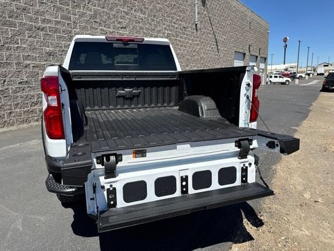 New 2026 Chevrolet Silverado 1500 ZR2 w/ LPO, Dark Essentials Package AWD/4WD image 13