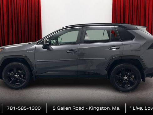Certified 2021 Toyota RAV4 XSE AWD/4WD image 8