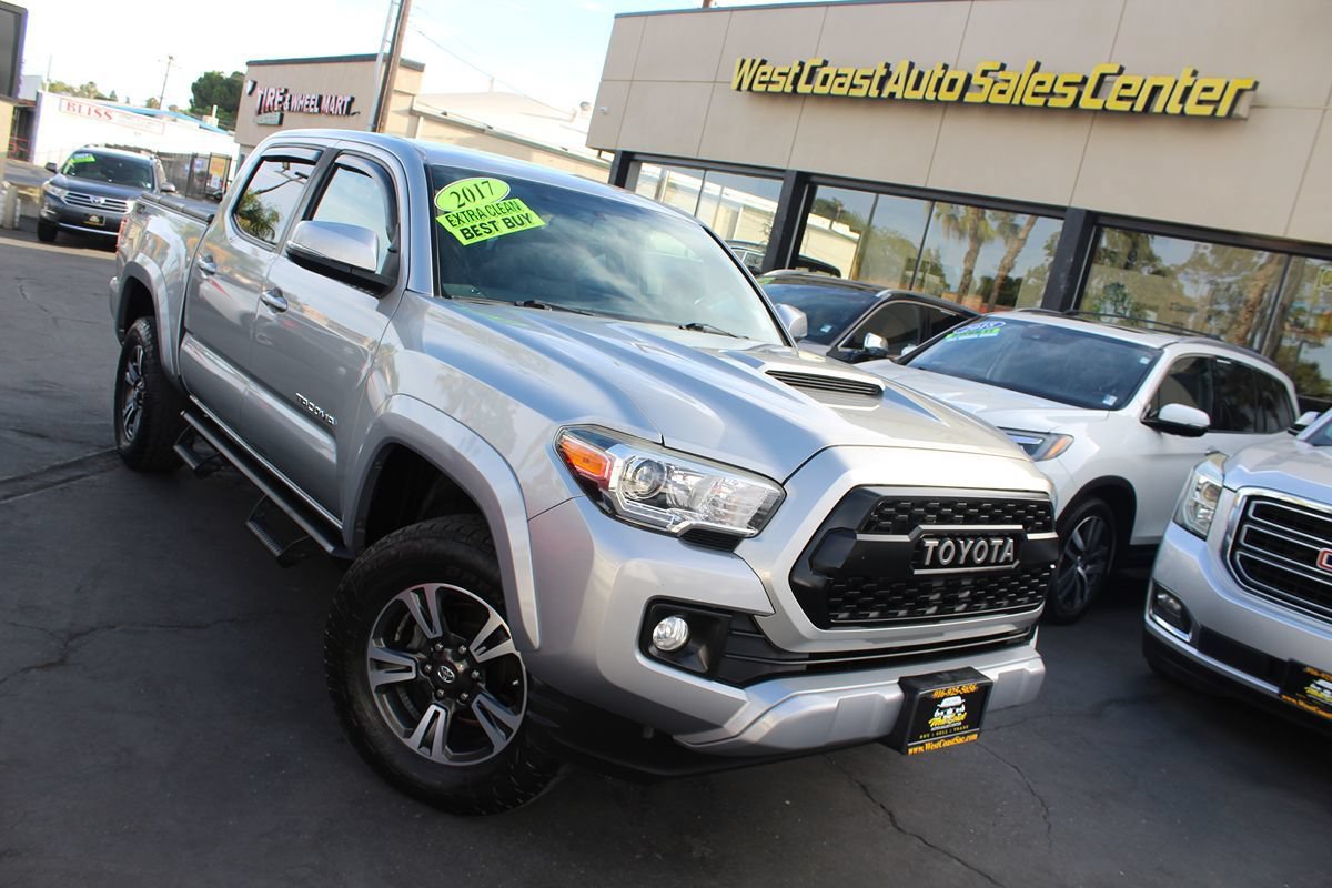 Used 2017 Toyota Tacoma TRD Sport RWD image 33