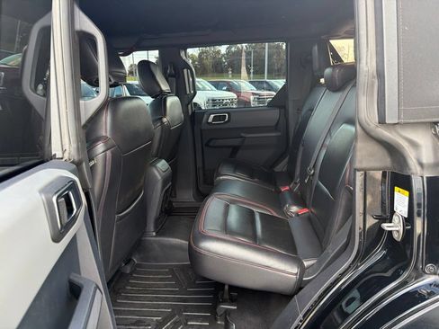 Used 2022 Ford Bronco 4-Door AWD/4WD image 15