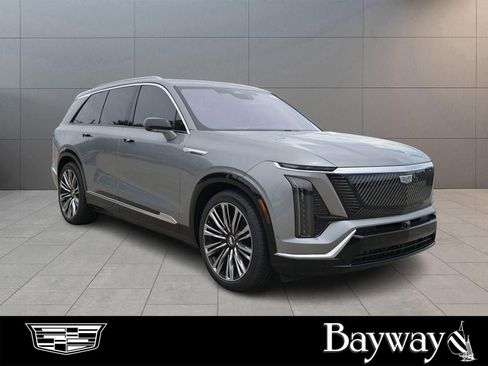 New 2026 Cadillac Vistiq Premium Luxury w/ LPO, Floor Liner Package image 44