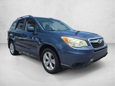 Used 2014 Subaru Forester 2.5i Premium w/ Protection Package #1 AWD/4WD image 3
