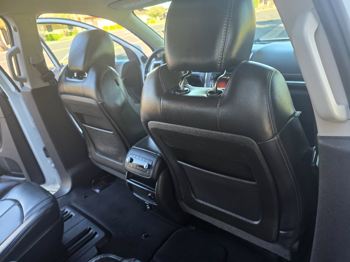 Used 2017 GMC Acadia Limited SLT FWD image 34