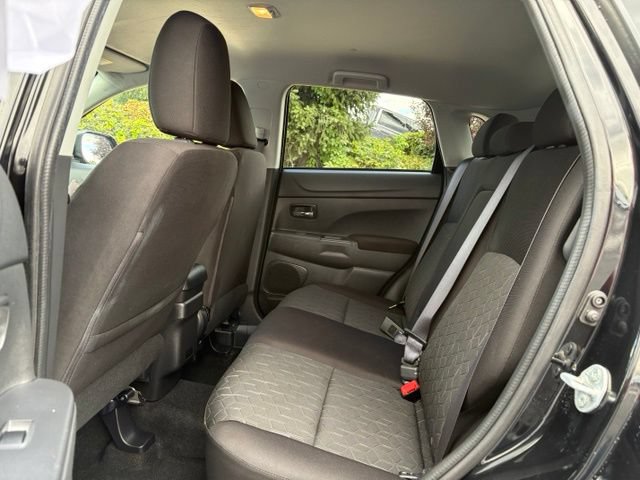 Used 2026 Mitsubishi Outlander Sport SE AWD/4WD image 11